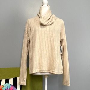 BP Soft Cream Ribbed Knit Turtleneck Sweater NEW Large